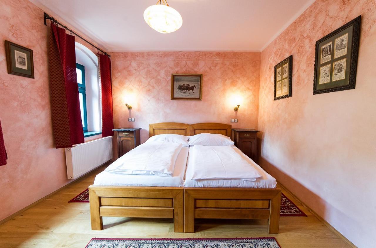 U Zvonu Apartments Чески-Крумлов Экстерьер фото