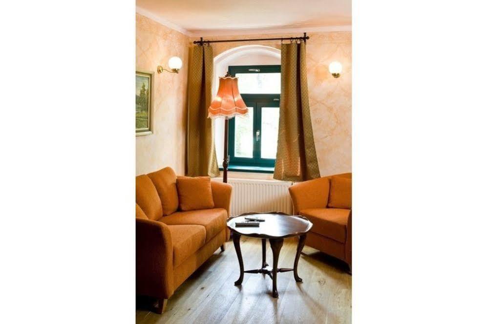 U Zvonu Apartments Чески-Крумлов Экстерьер фото
